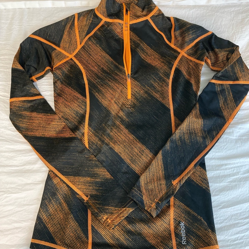 Women’s Reebok Athelticwear- Size XS